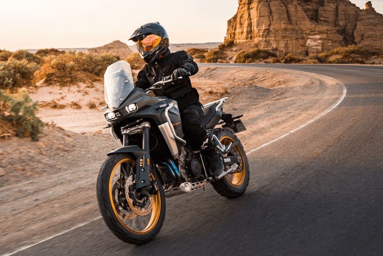 5 raisons pour lesquelles la KOVE 800X PRO va vous surprendre !